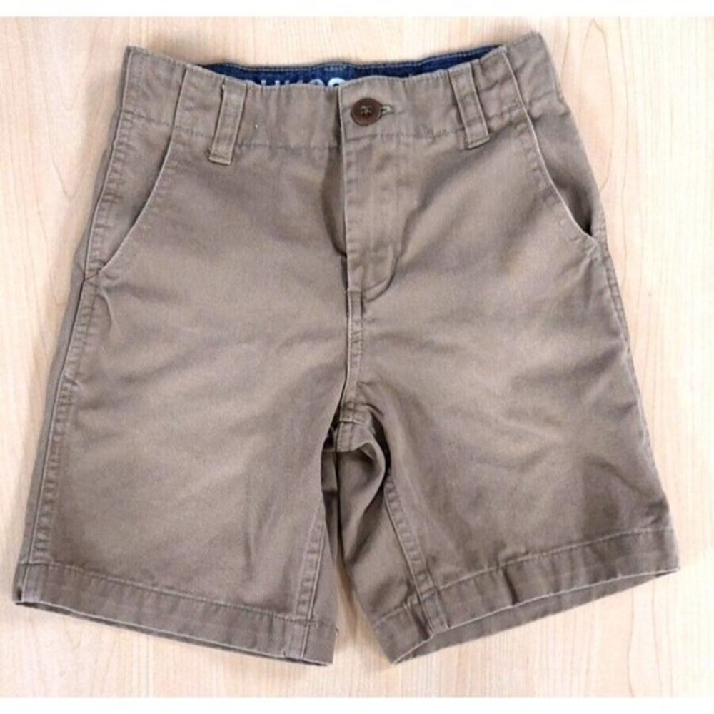 Oshkosh B’gosh Shorts Boys‎ Size 5 RN#96367 Brown
